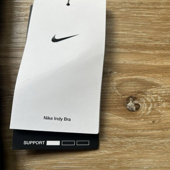 NWT Nike Indy Black Sports Bra - Adjustable Straps Plus Size 1X - Picture 2 of 10